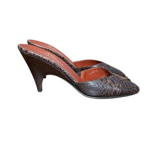 Donald J. Pliner Couture Croc Embossed Brown Mules & Clogs Women’s Size 7.5